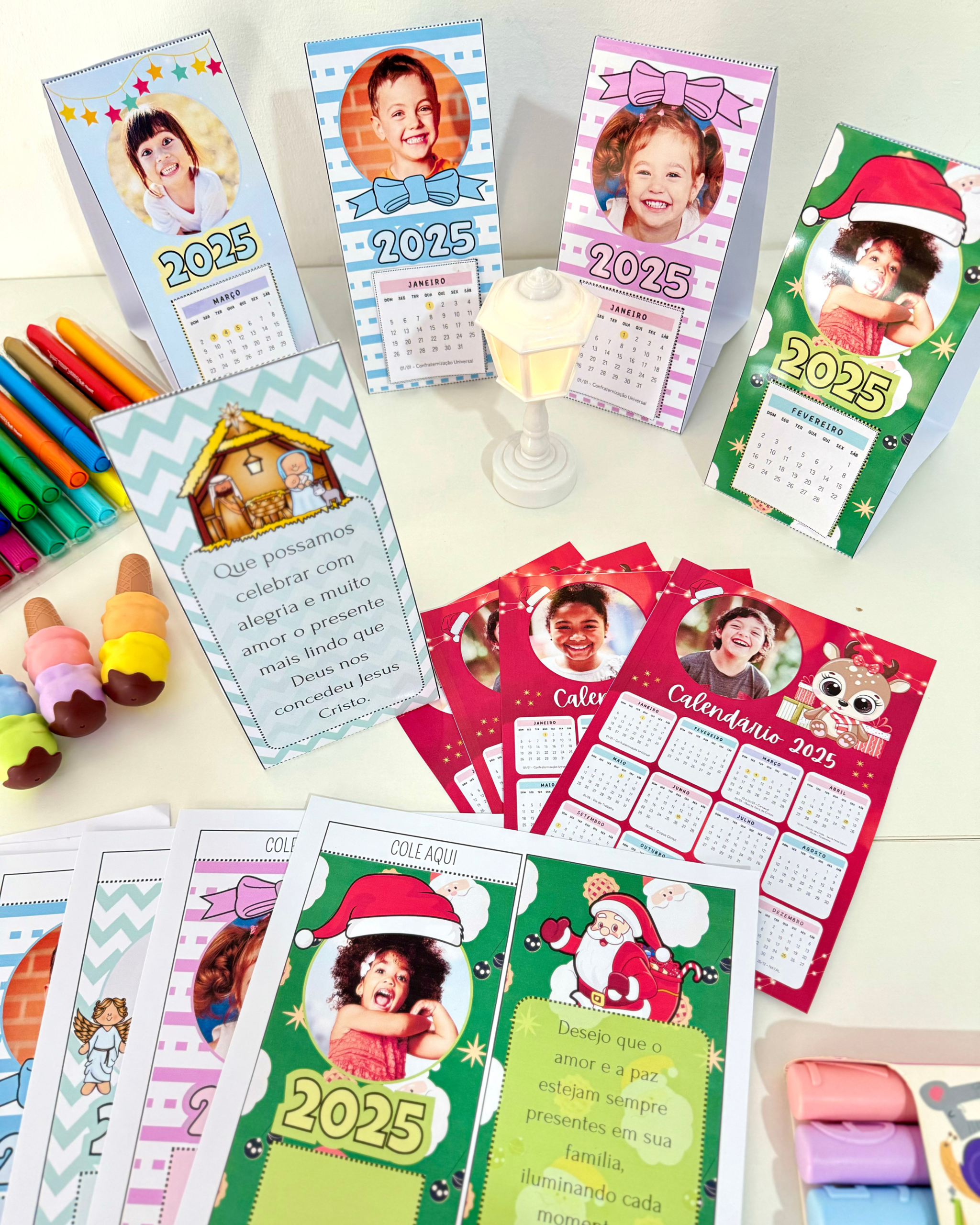 Calendários de Mesa 2025 Personalizáveis com Foto da Criança