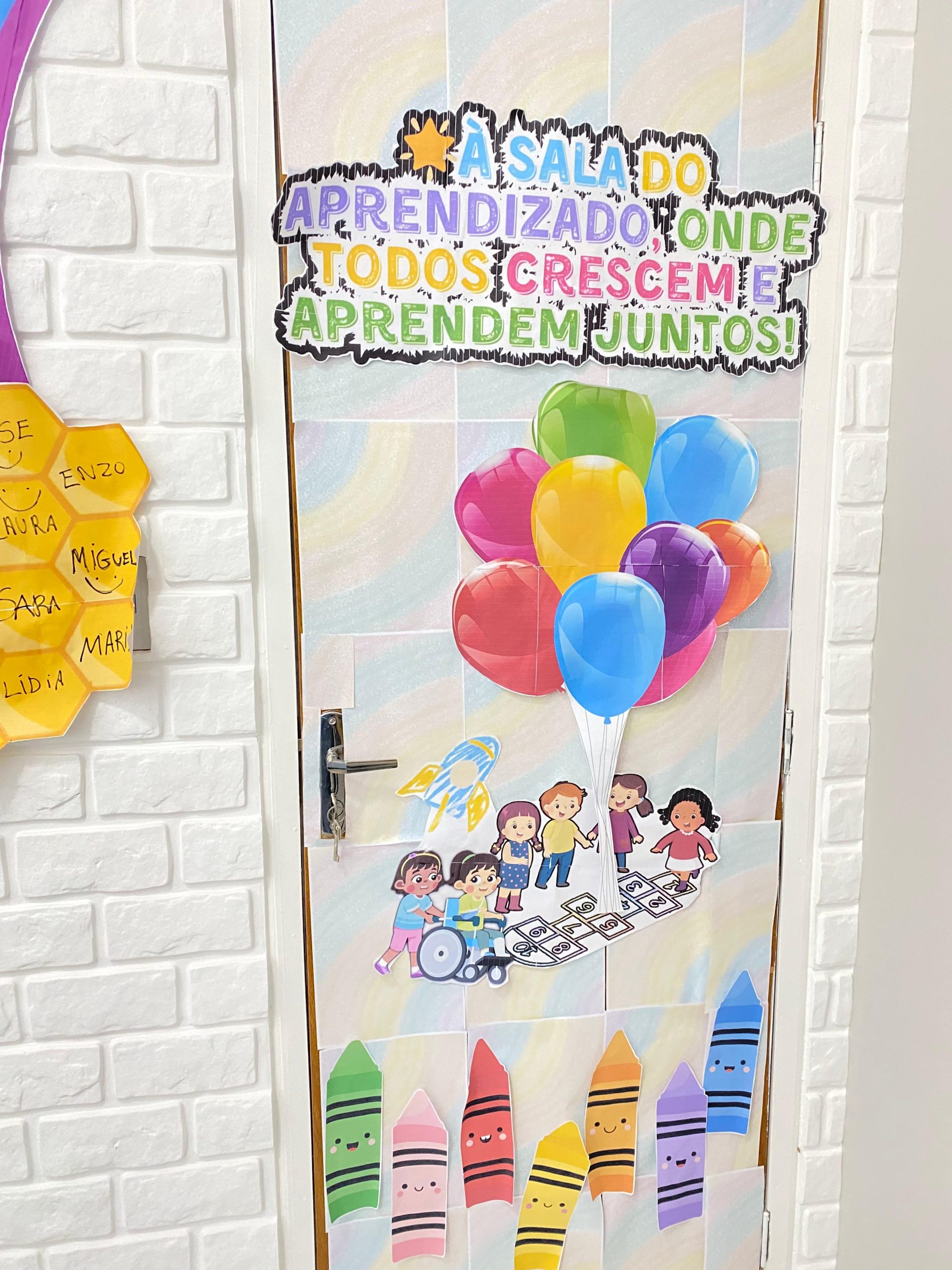 ✨ PAINEL VOLTA ÀS AULAS – TEMA ESCOLA ✨🏫 - Imagem 3