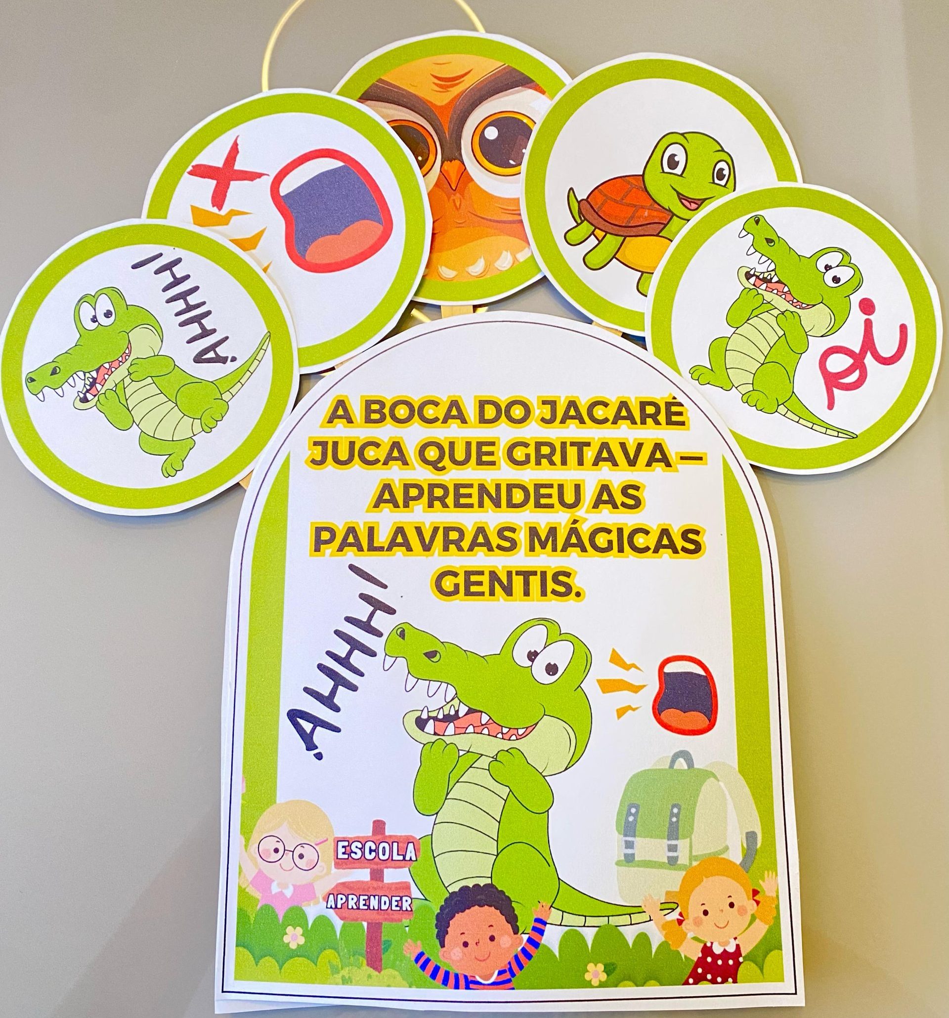 A Historinha A BOCA DO JACARÉ JUCA QUE GRITAVA - APRENDEU PALAVRAS MÁGICAS 🐊💛GENTIS