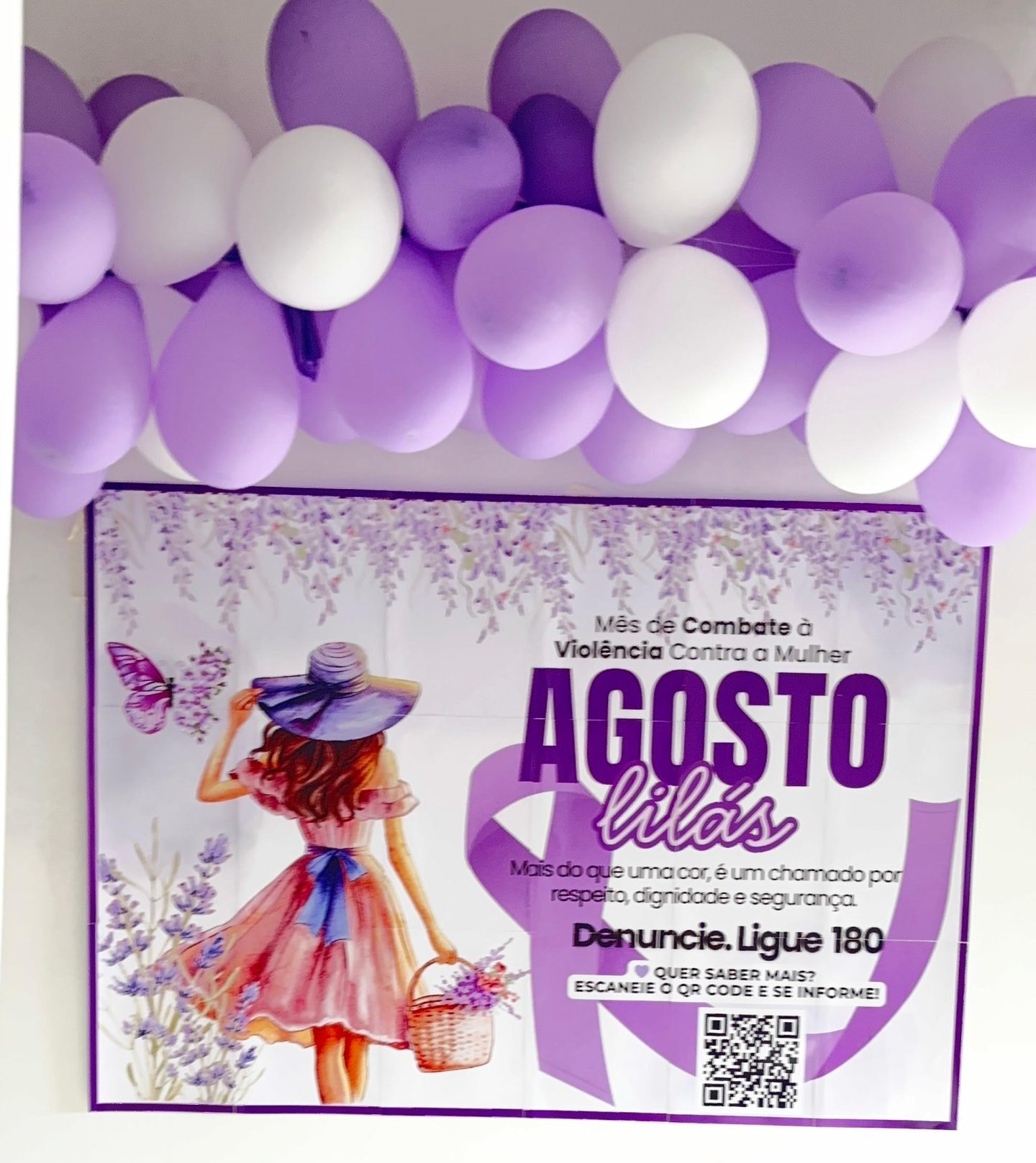 Painel Agosto Lilás 2026 – Versão Floral com Propósito!