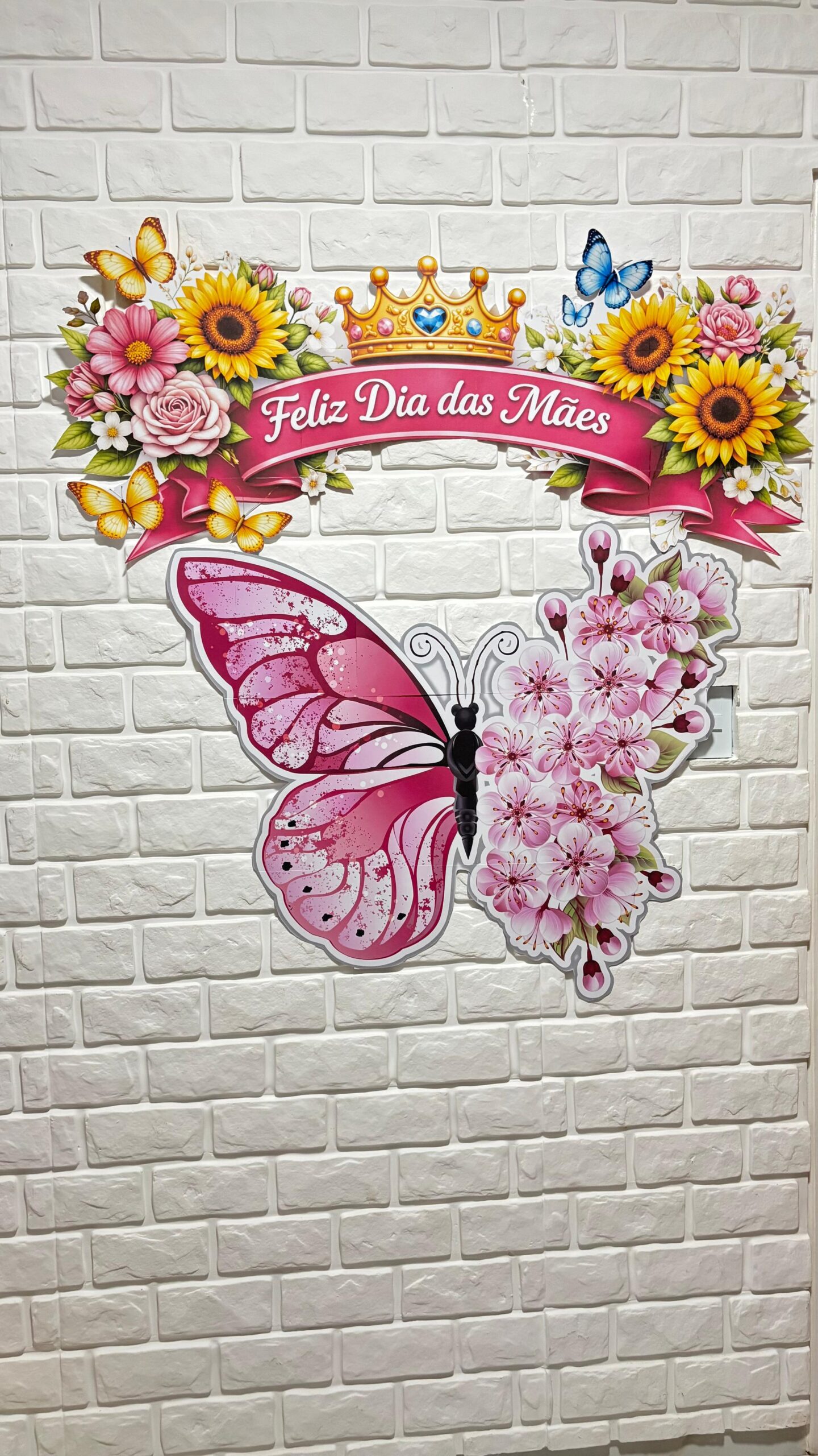 PAINEL DIA DAS MÃES 3D - Borboleta 3D realista+ lembrancinhas - Imagem 2